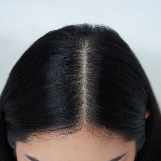 Prendre soin de votre cuir chevelu : l’essentiel beauté pour vos cheveux !